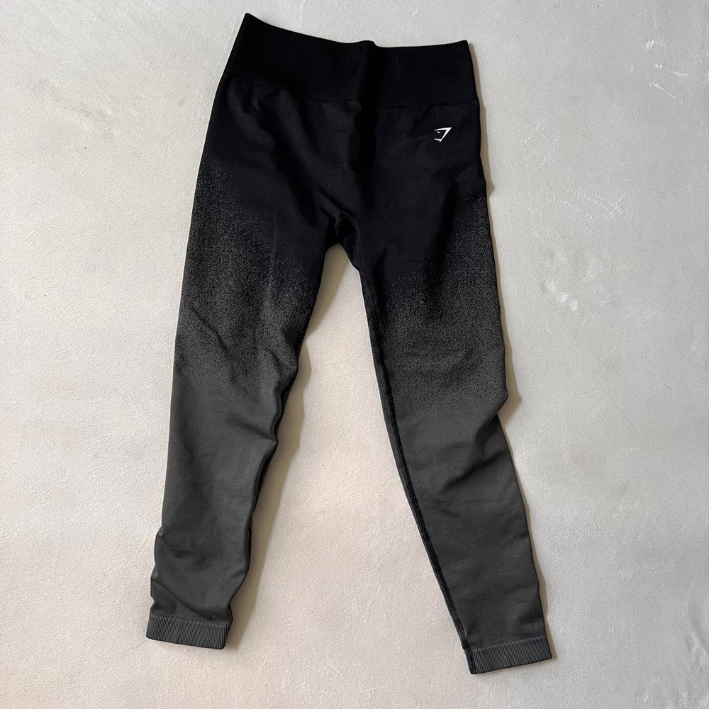 Gymshark black gray gradient leggings speckled workout gym training